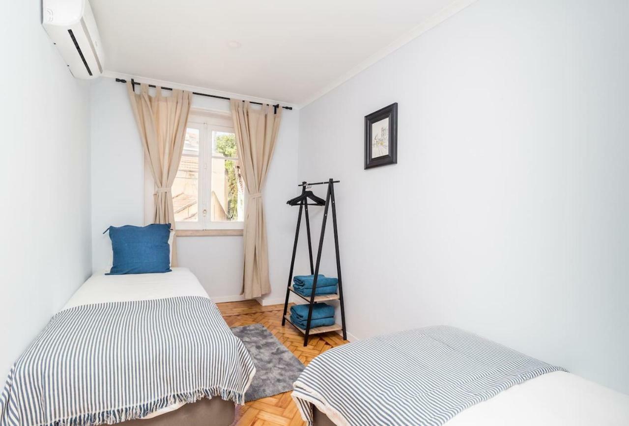 Apartamento Olá Lisbon - Lapa with Panoramic View II Exterior foto